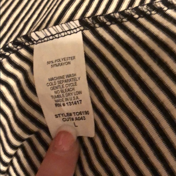 Asymmetrical Black / Cream Striped Top - Picture 6 of 6